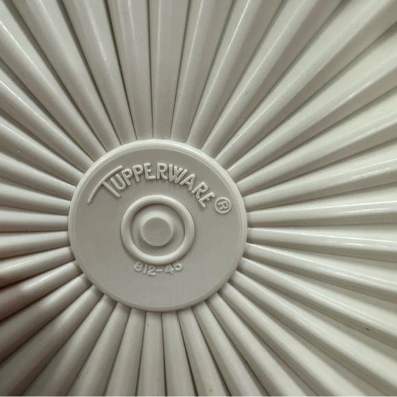 vintage tupperware servalier seals 5" and 7" instant bowl seals - Picture 6 of 6